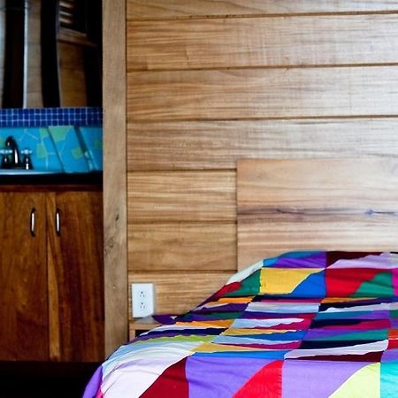 M&M'S Residencias Bocas del Toro Exterior photo